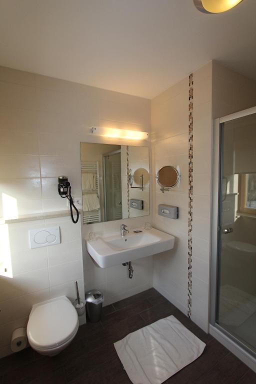 Landgasthof Apfelbeck Mamming Номер фото